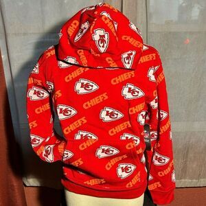 Boy Youth Sweatshirt Hoodie Medium 10/12 NFL Kansas City Chiefs Football Red I2